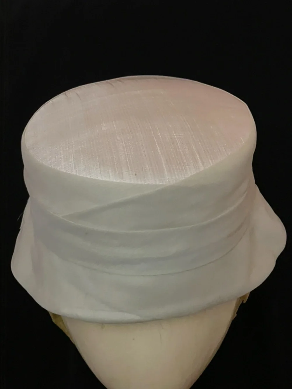 Vintage Champagne Organza Hat with Bow - Picture 7 of 7